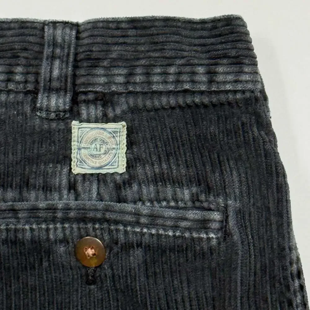 VTG Abercrombie Fitch Y2K Corduroy Pants Men 34x30 Black Pleated Cords Fit 32x29